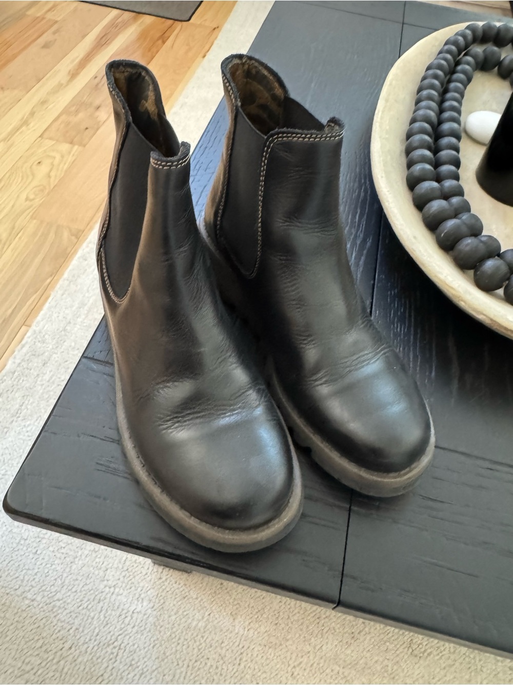 Fly London Women's Black Leather Chelsea Ankle Boots